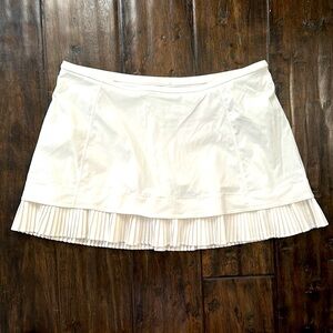 Lululemon City Skirt, size 8, EUC